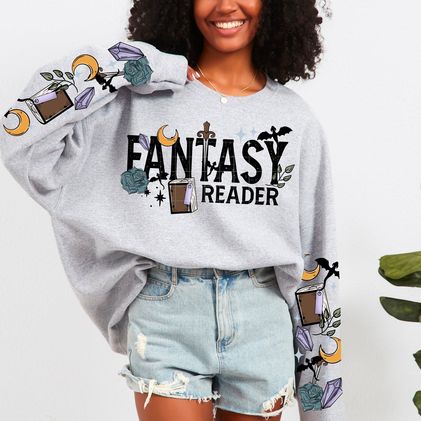 FANTASY READER SWEATSHIRT W SLEEVE PRINTS