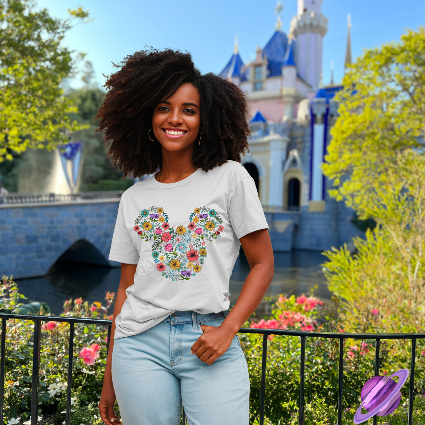 FLORAL HEAD TEE