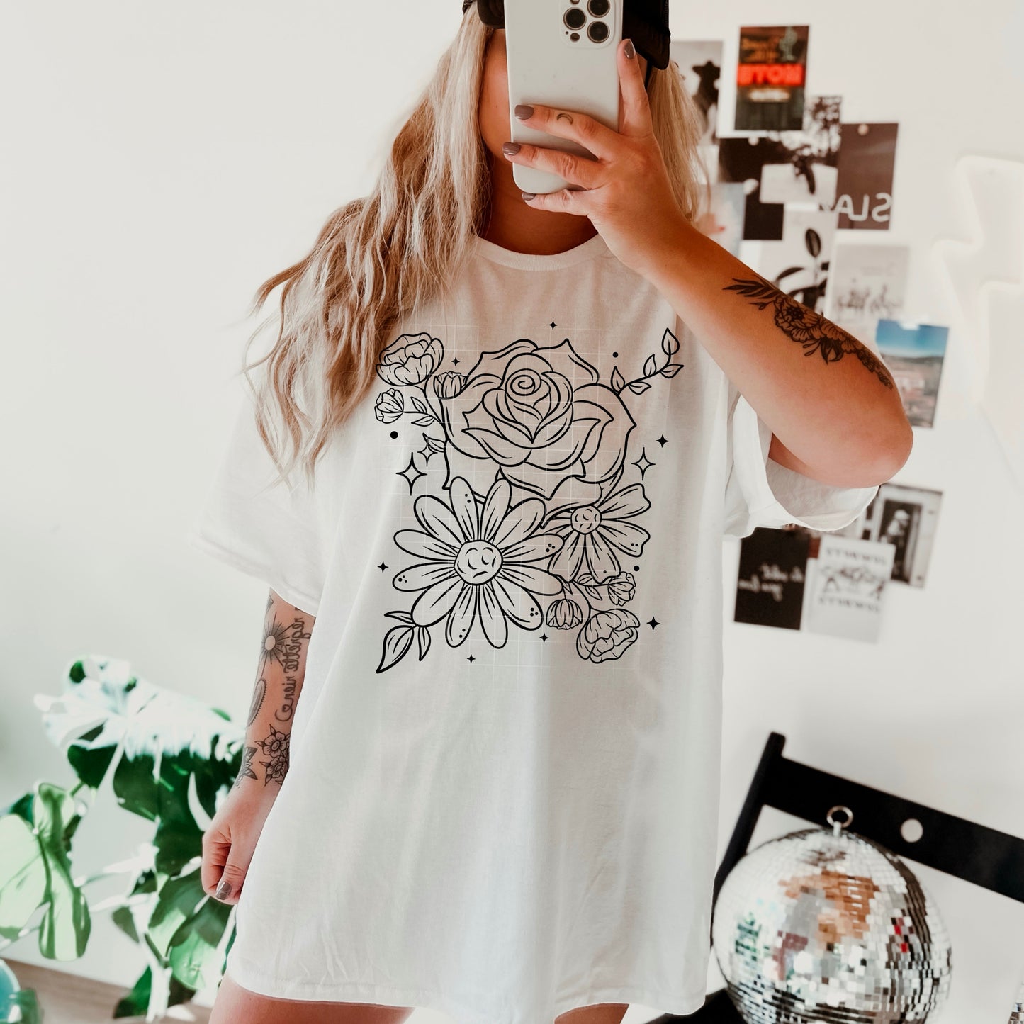 FLORAL OUTLINE TEE