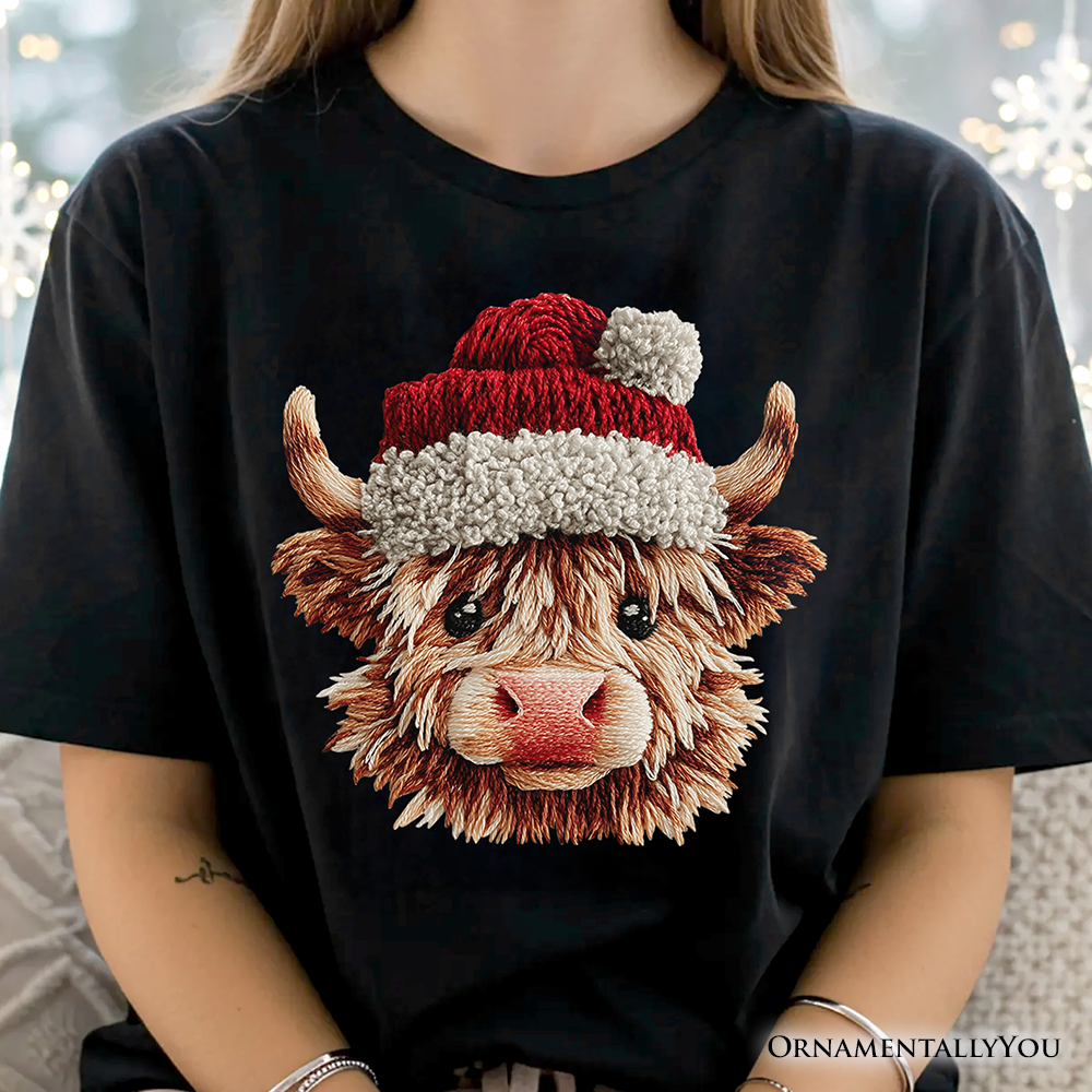 Highland Cow Santa Hat Christmas T-Shirt, Imitation Latch Hook Yarn Cozy Tee