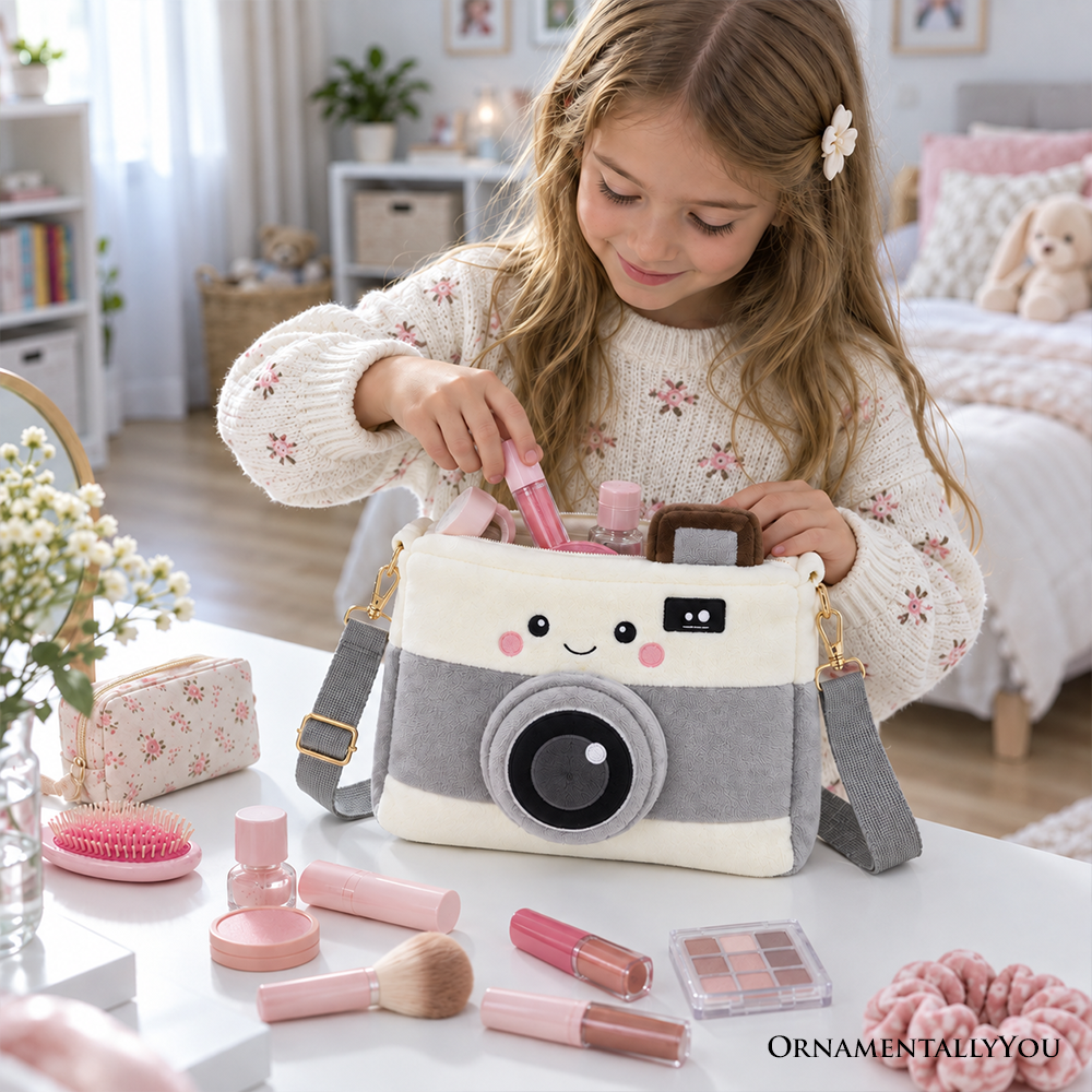 Camera Diaz Plush Crossbody Bag, Cute 9.5" Camera-Shaped Purse for Kids