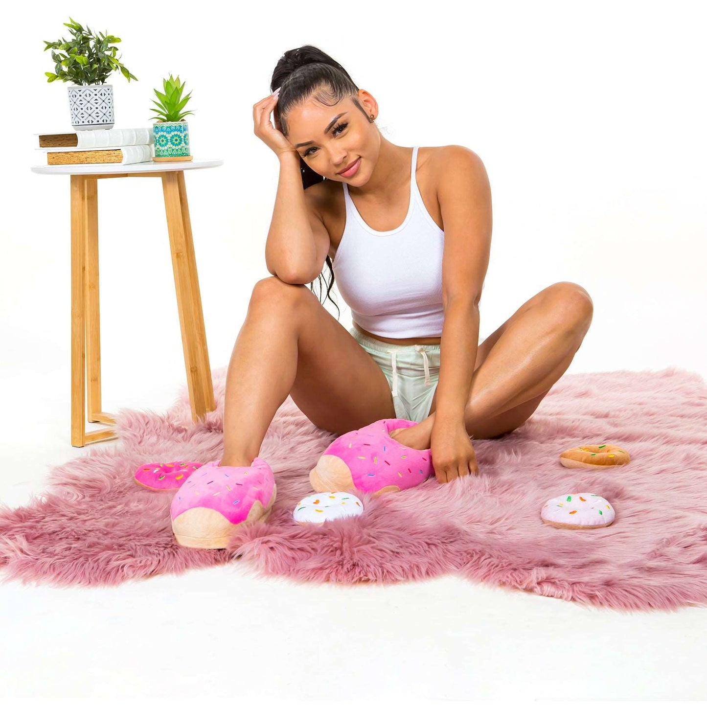 Women's  Donut Judge Me Fuzzy Slippers