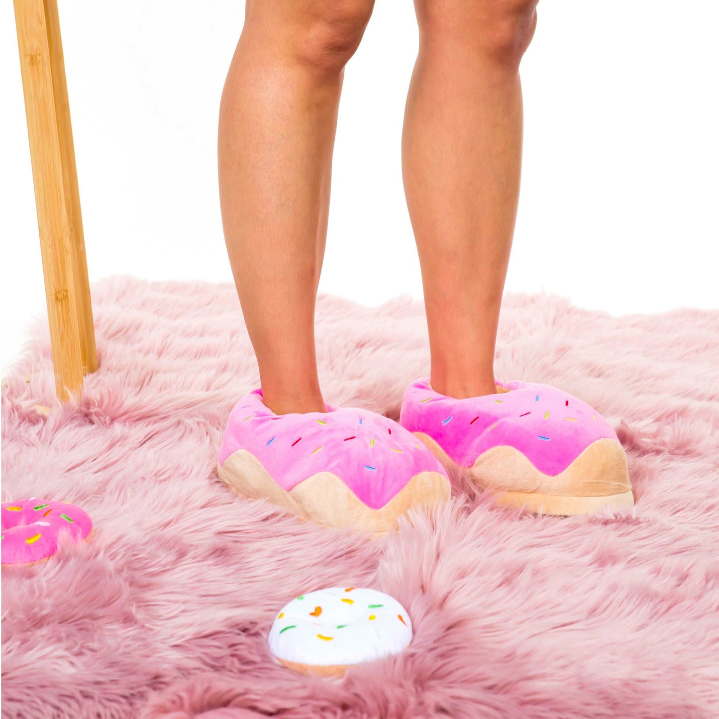 Women's  Donut Judge Me Fuzzy Slippers