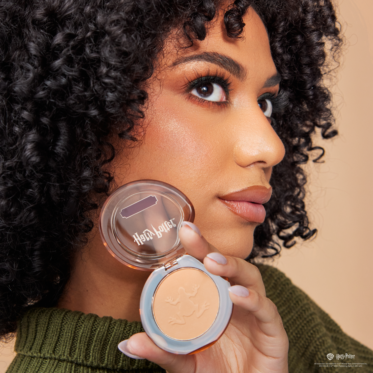 Harry Potter Holiday | Chocolate Frog™ Bronzer Powder