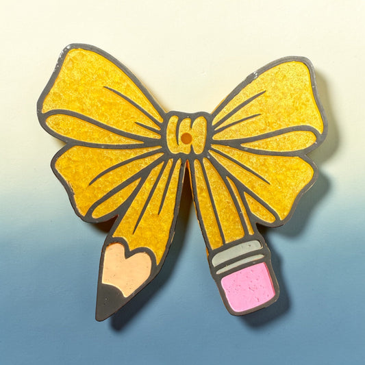 Pencil Bow Freshie