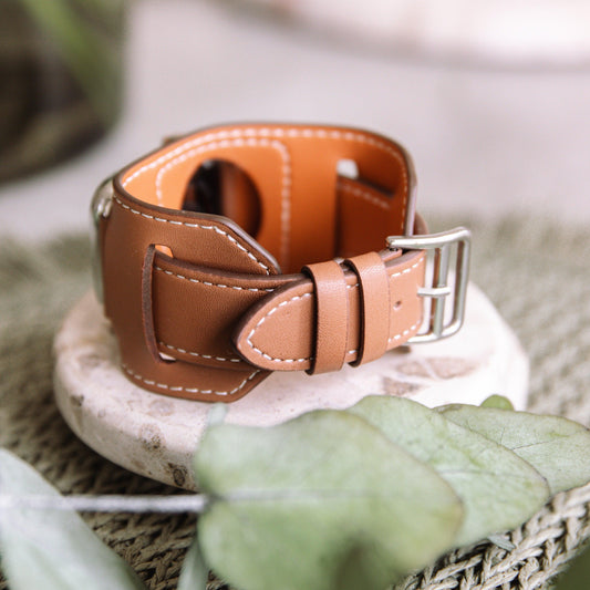 Dione Leather Band