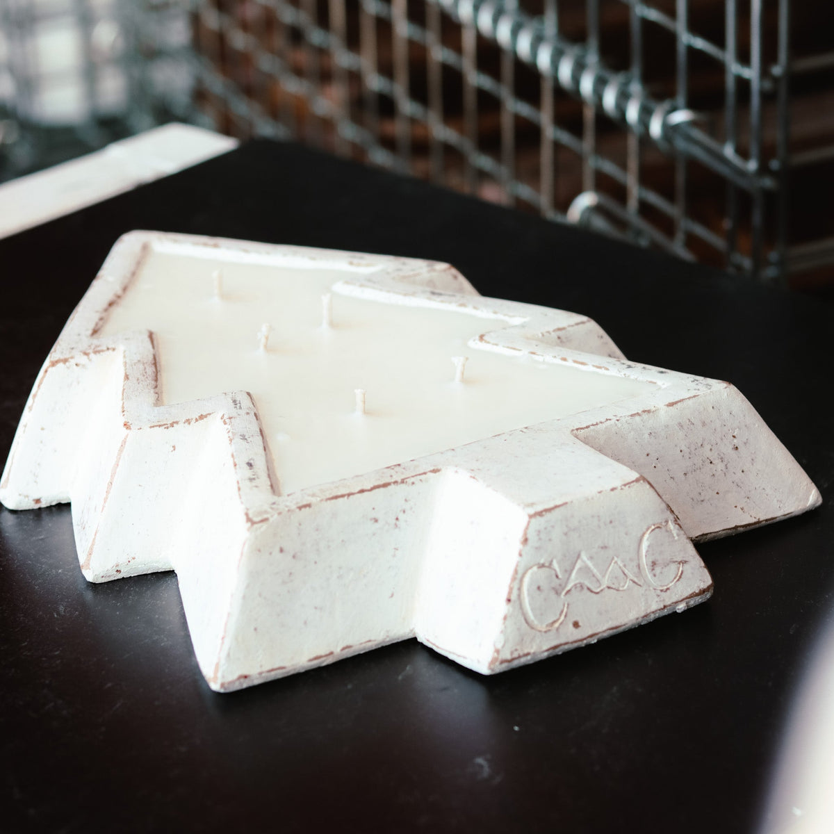 White Pottery Tree Bowl Candle - Blackberry Ginger