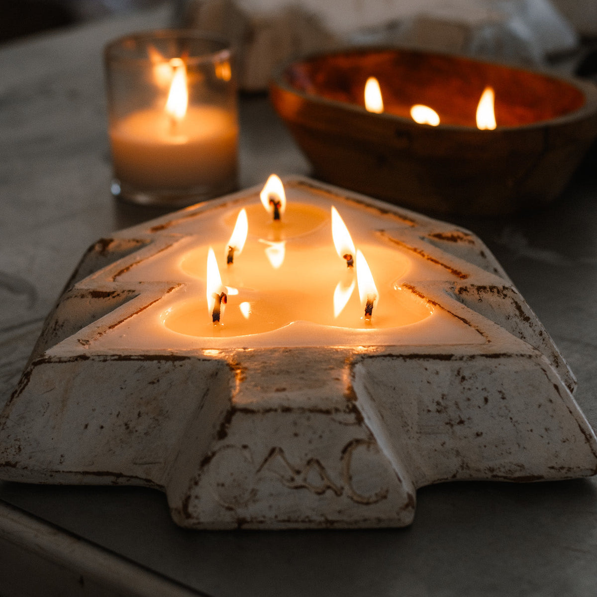 Black Pottery Tree Bowl Candle - Whiskey & Coffee