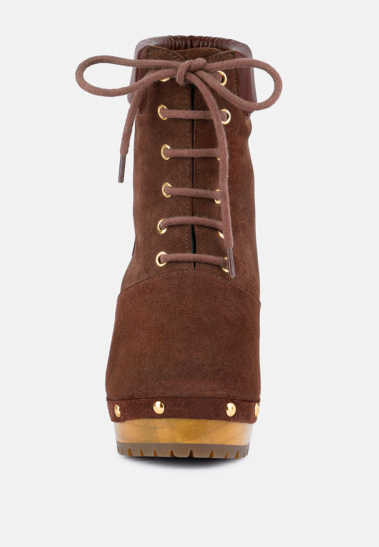 Maaya Handcrafted Collared Suede Boot