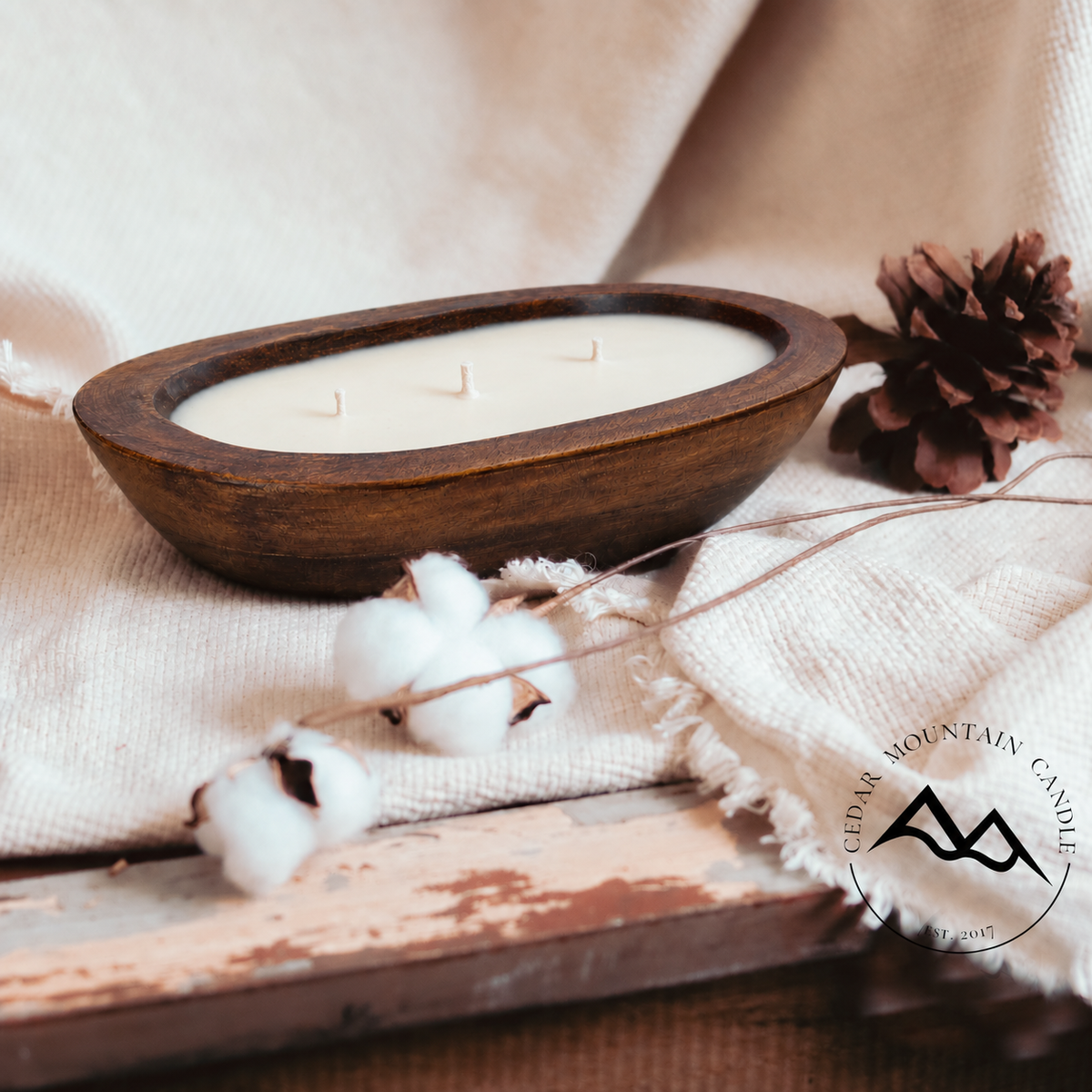 Christmas Hearth - 3 Wick Natural Wood Dough Bowl