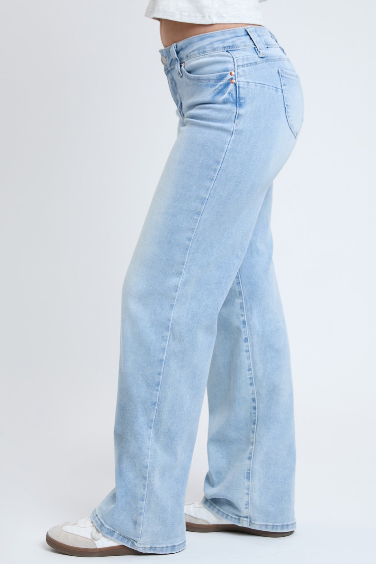 Women’s Sustainable WannaBettaButt Low Rise Wide Leg Jeans