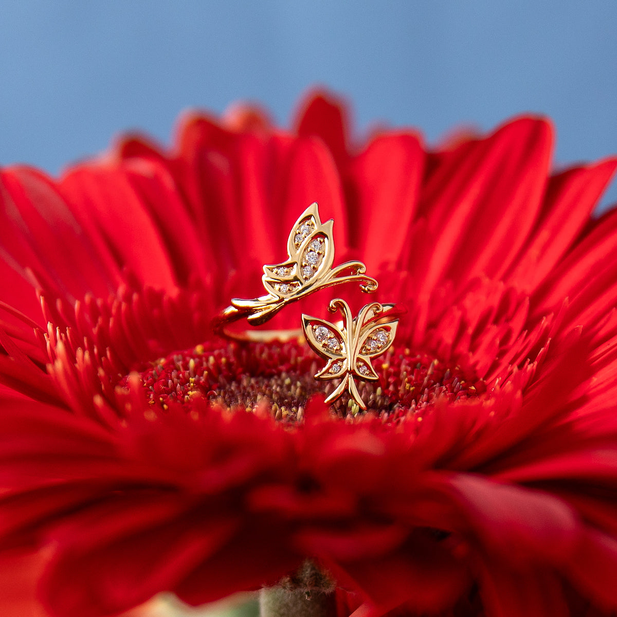 Disney X RockLove ENCANTO Mirabel Golden Butterfly Ring