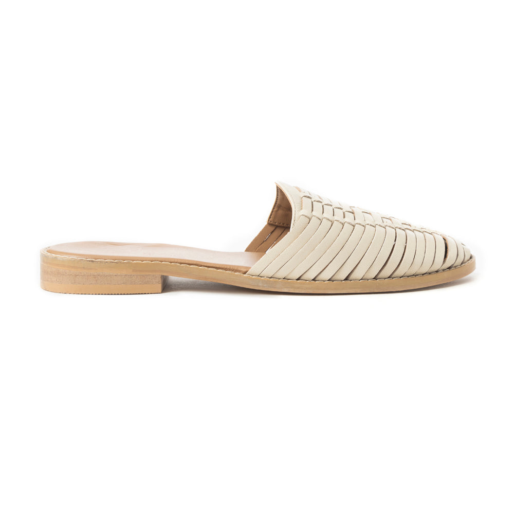Madrigonna Sandals In White
