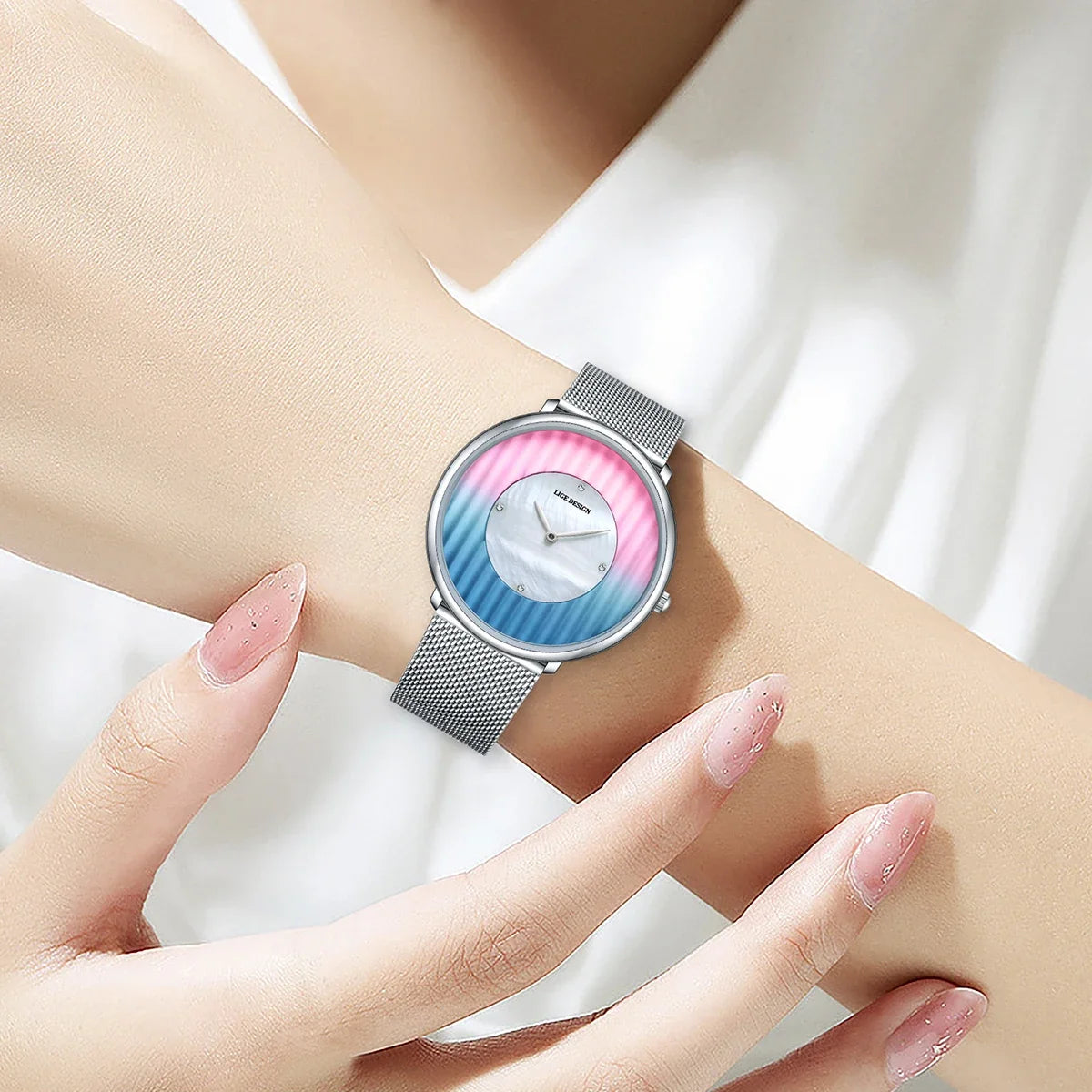 Women's Slim Mesh Band Watch Pink Blue Gradient Quartz