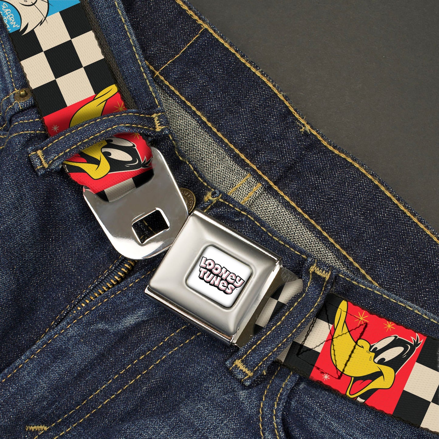 LOONEY TUNES Title Text Logo Full Color White/Black/Red Seatbelt Belt - Looney Tunes Checker Pose Blocks Black/White/Multi Color Webbing
