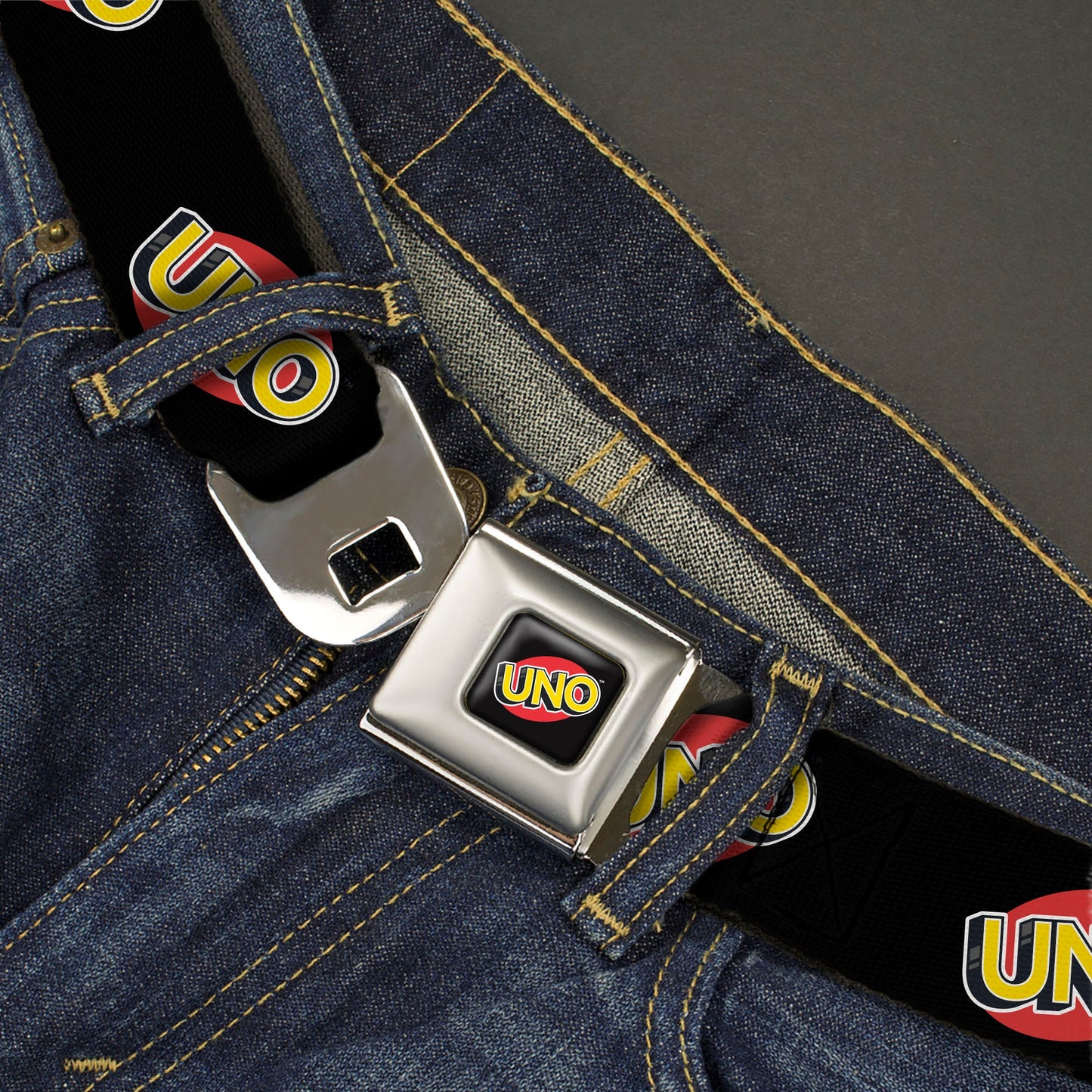 UNO Game Logo Full Color Black/Red/Yellow Seatbelt Belt - UNO Game Logo Black/Red/Yellow Webbing