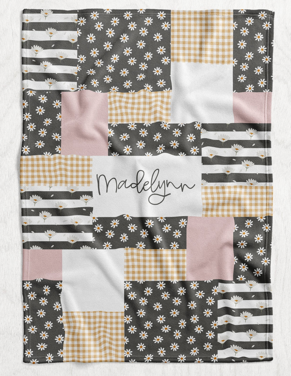 Custom Personalized Plush Minky Blanket - Hello Daisy Faux Quilt Style // 3 sizes