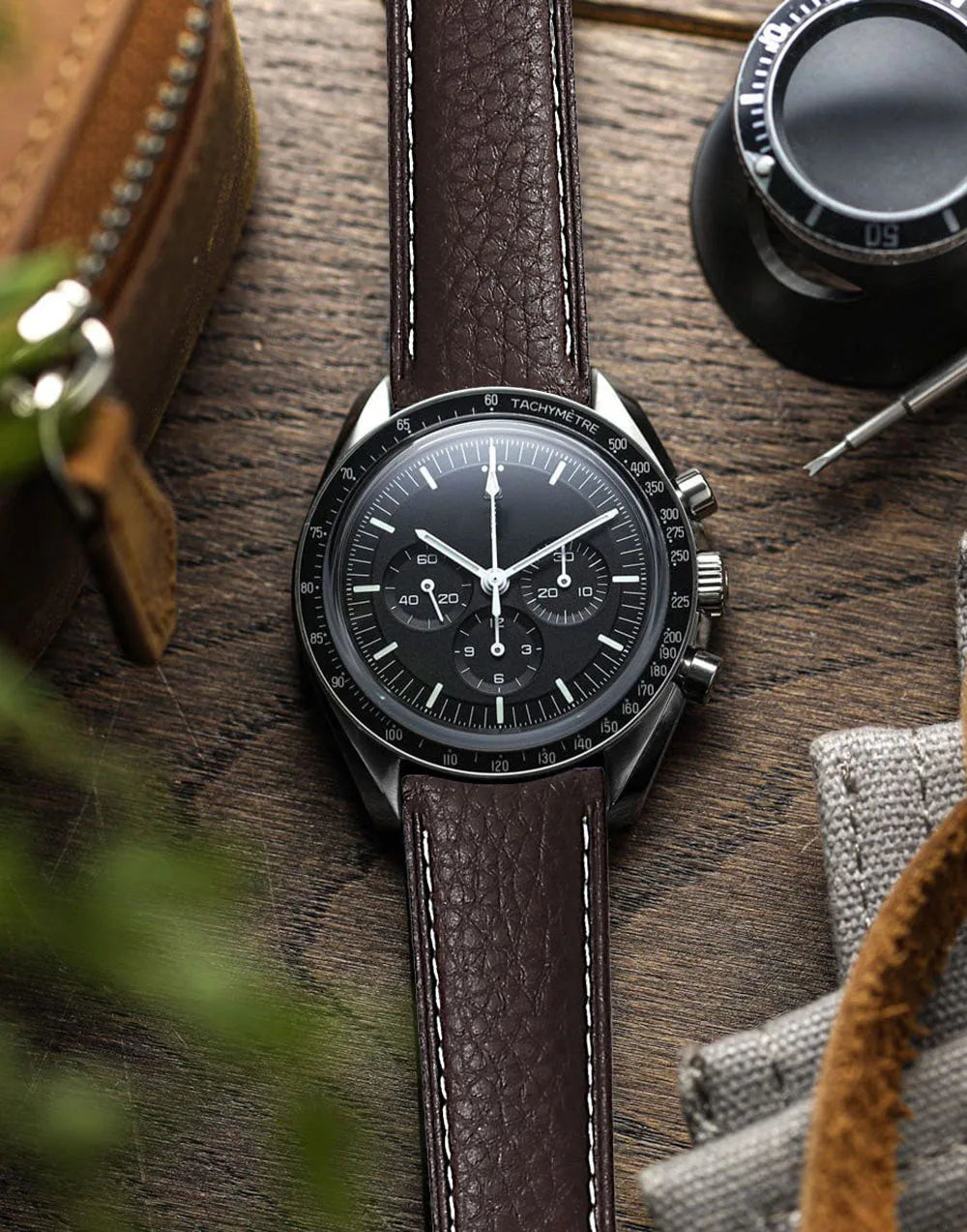 Motorola Moto Watch Grained Leather Band, Spring Bars & Tool
