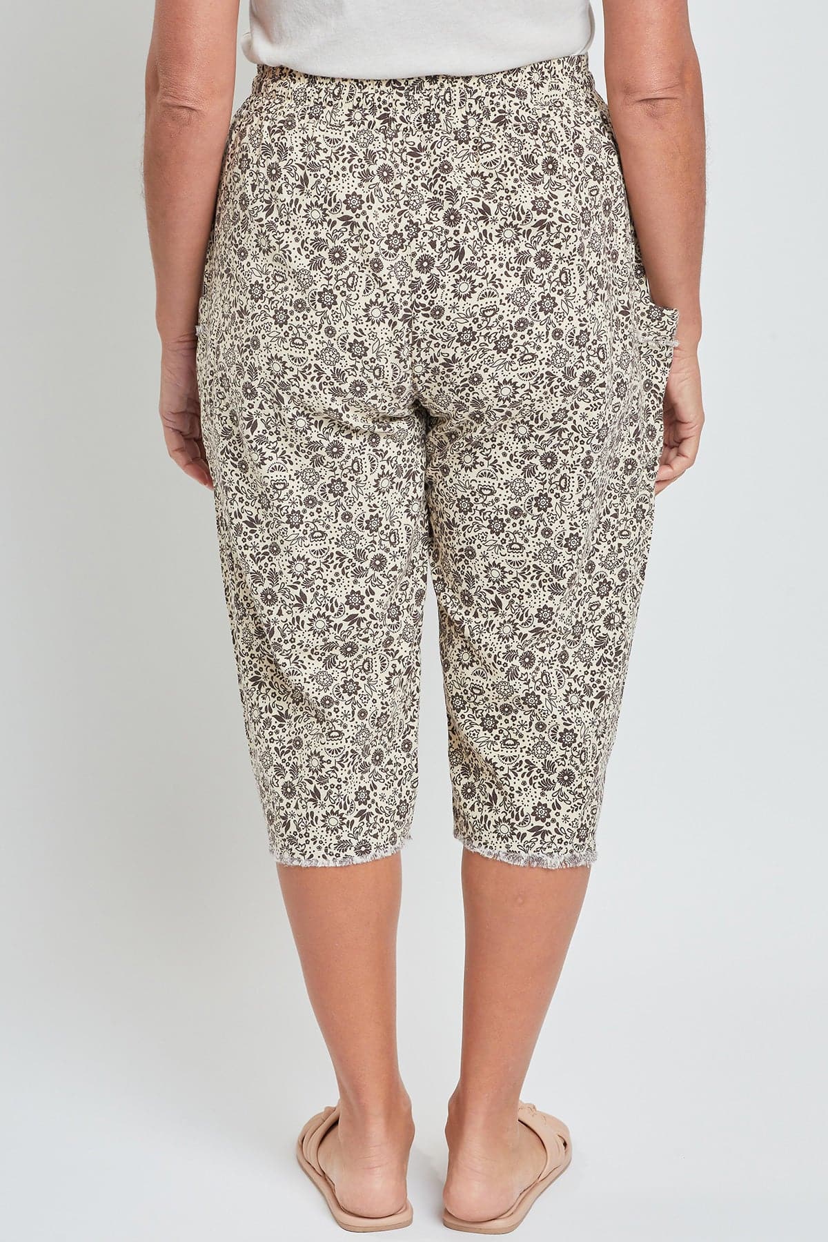 Women's Pull-On Skimmer W/ Side Panel & Wrap Pockets