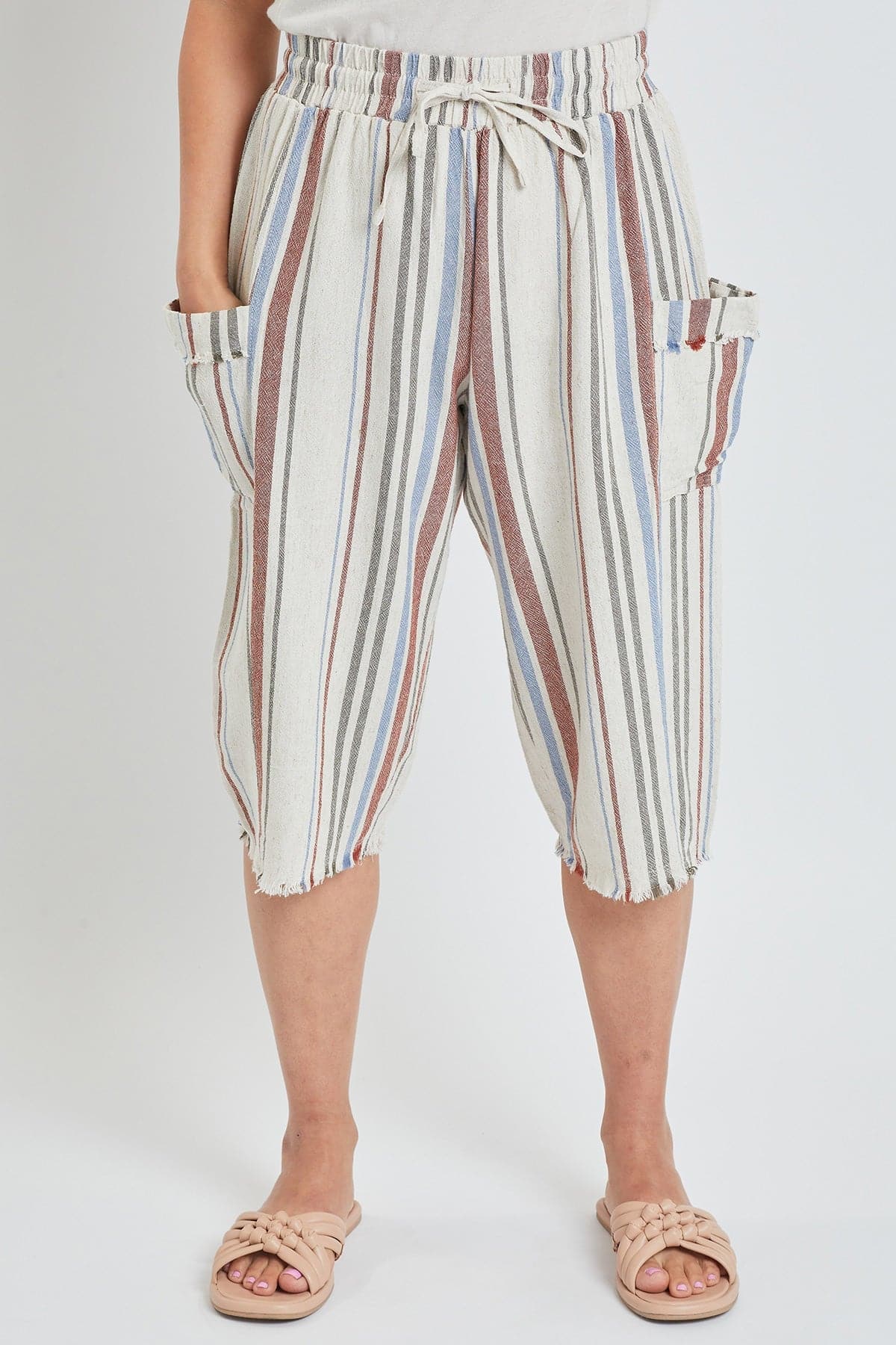 Women's Pull-On Skimmer W/ Side Panel & Wrap Pockets