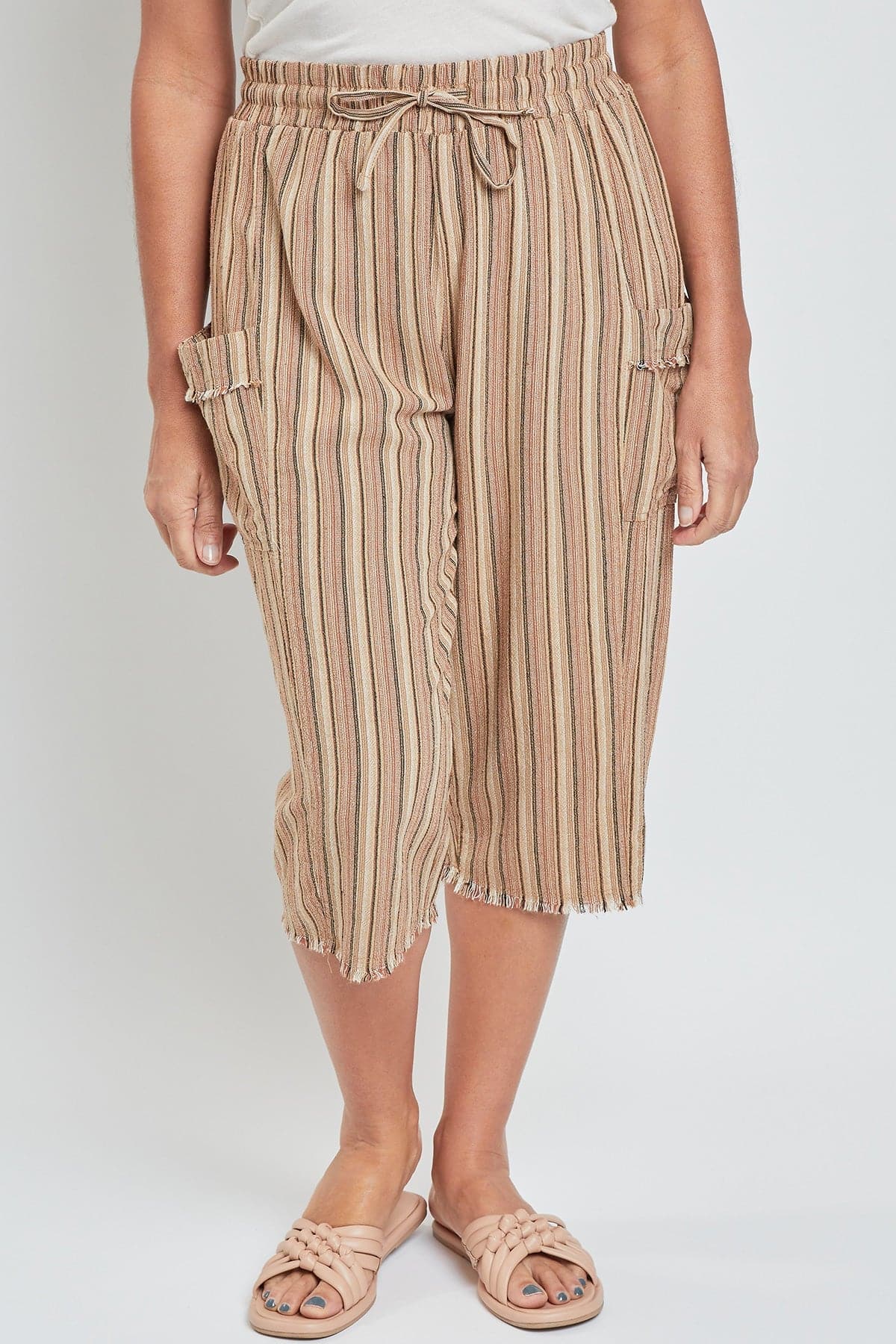 Women's Pull-On Skimmer W/ Side Panel & Wrap Pockets