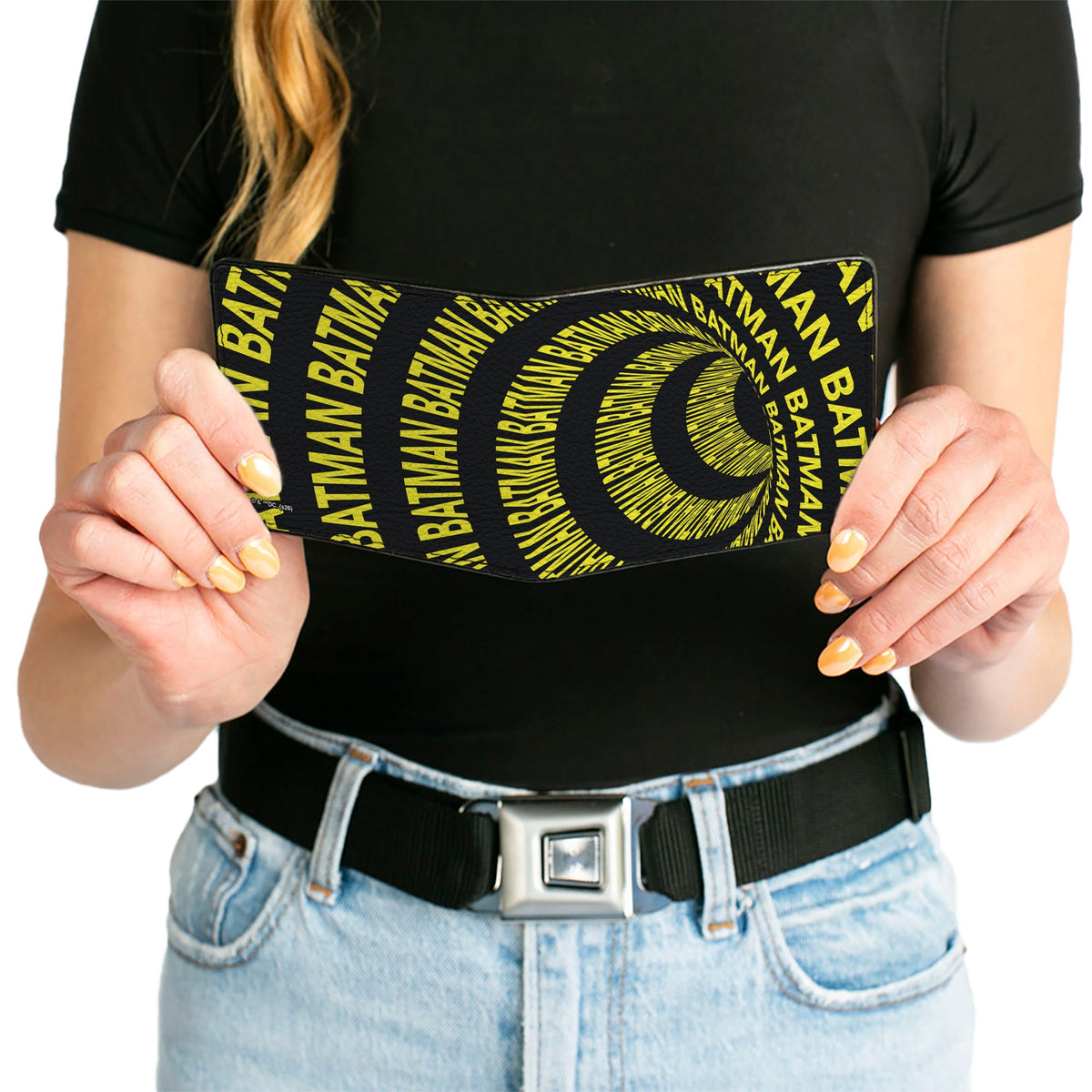 Bi-Fold  Wallet - BATMAN Text Tunnel Black/Yellow