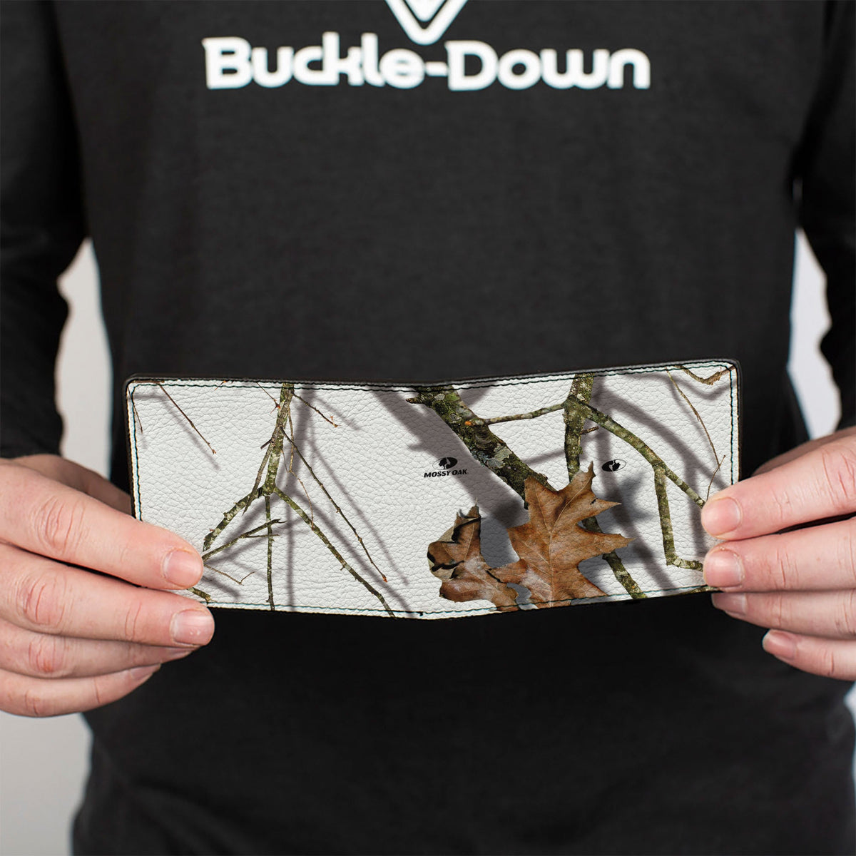 Bi-Fold Wallet - Mossy Oak Country Roots Snowdrift Camo White