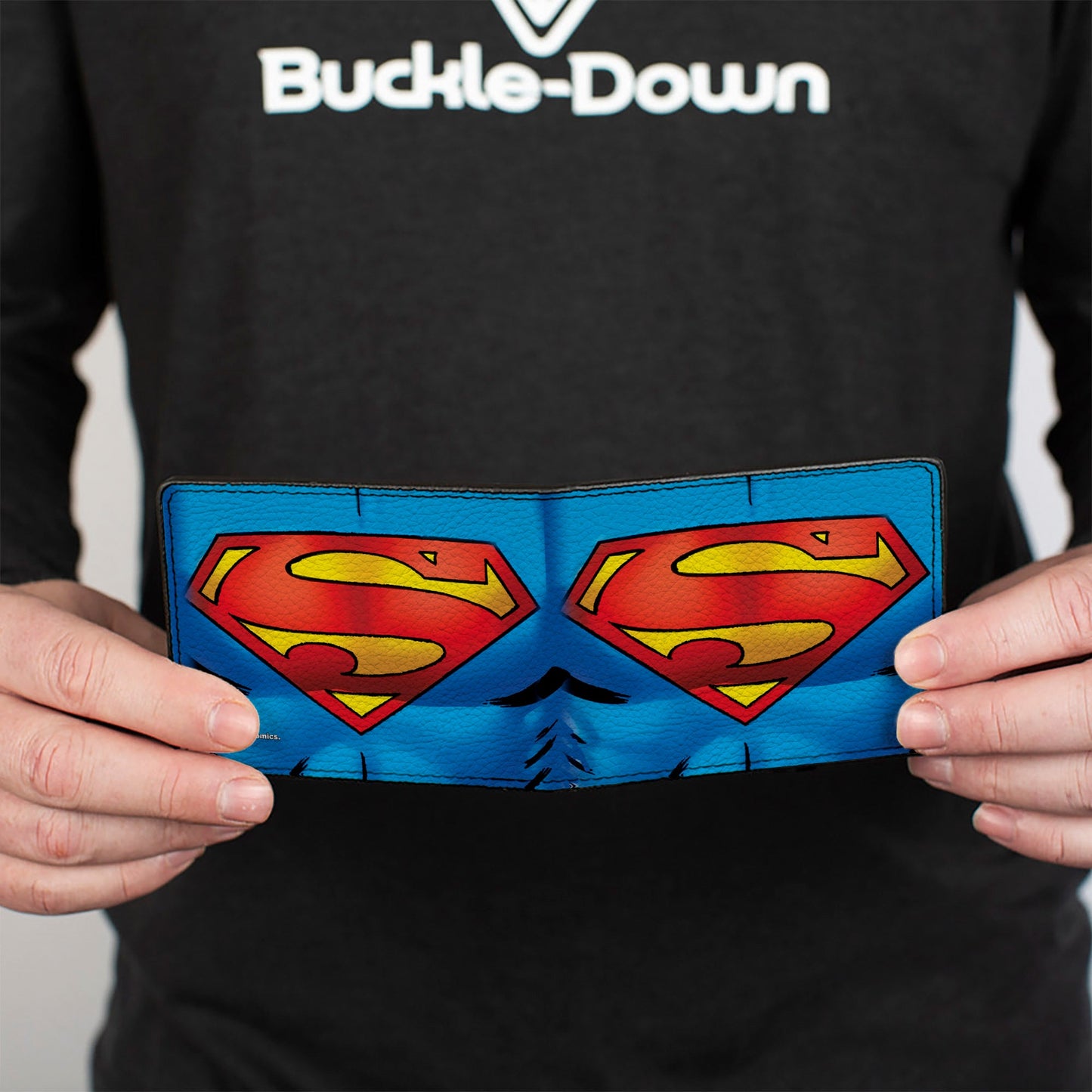 Bi-Fold Wallet - Superman Galactic Battle Chest Logo Blue Red Yellow