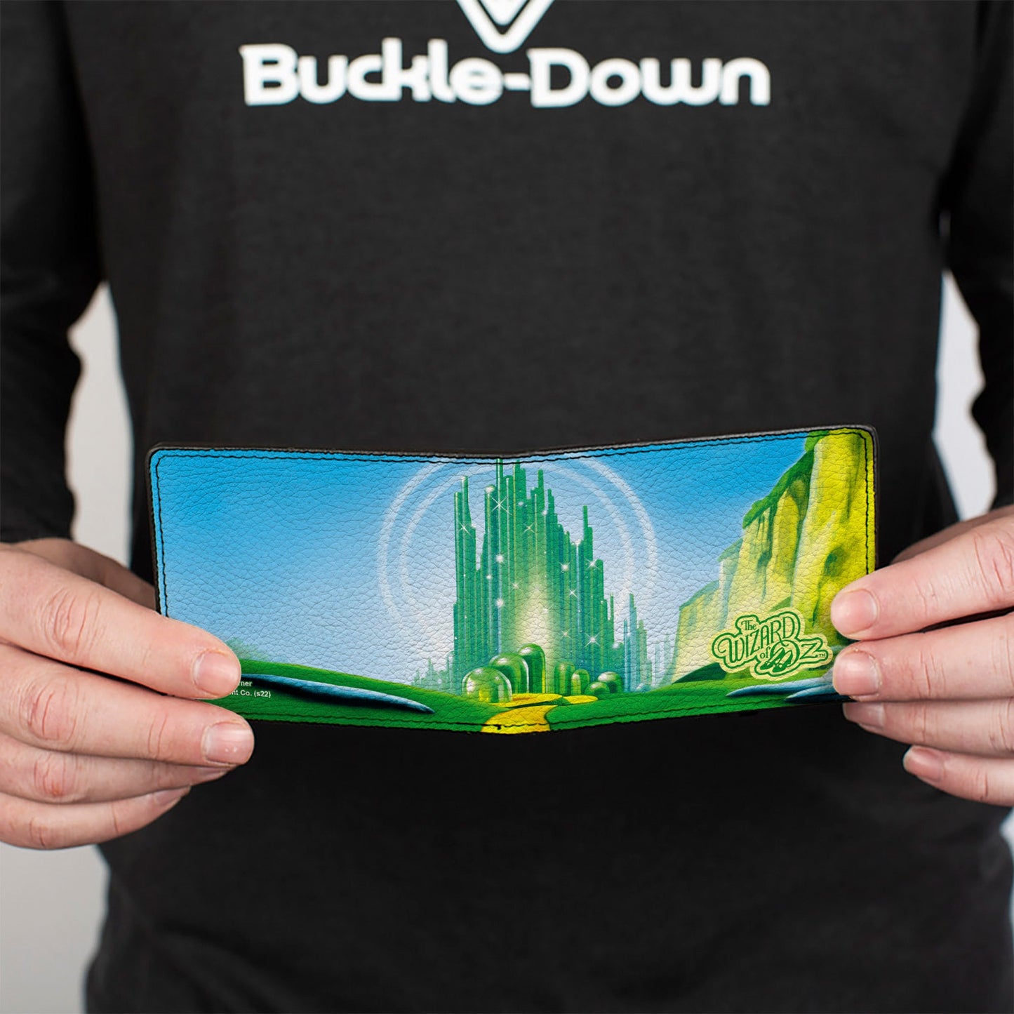 Bi-Fold Wallet - The Wizard of Oz Emerald City Scene Blues/Greens