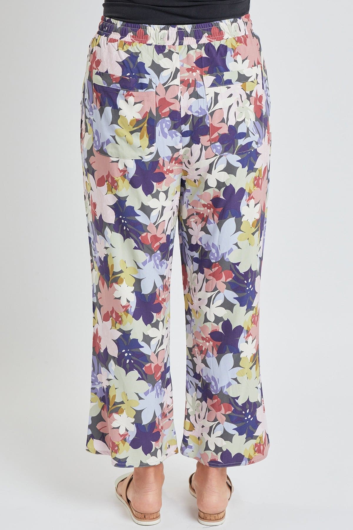 Women's Pull-On Stove Pipe Pant With Tulip Hem Detail