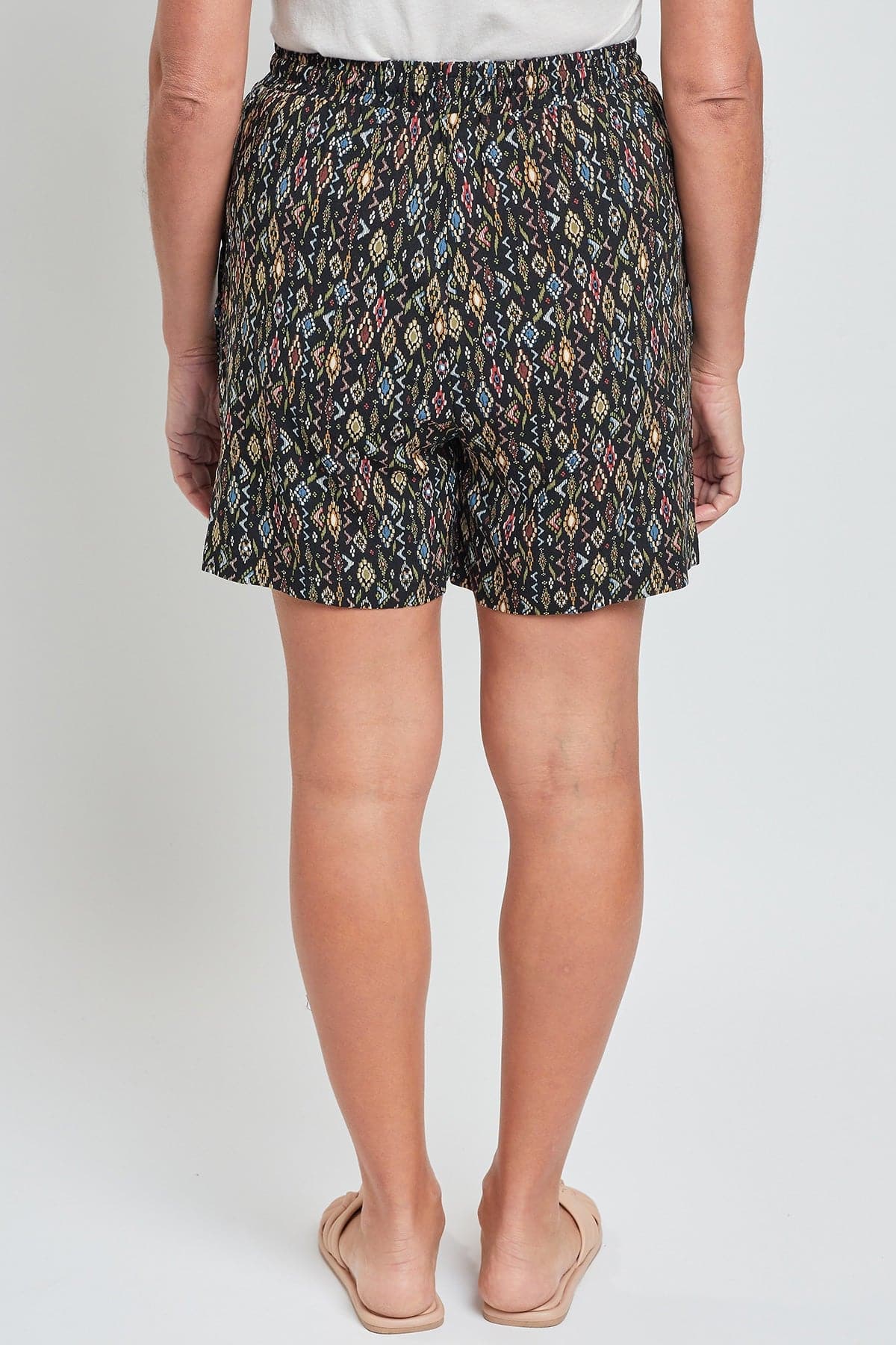 Women's Pull-On Shorts with Pockets