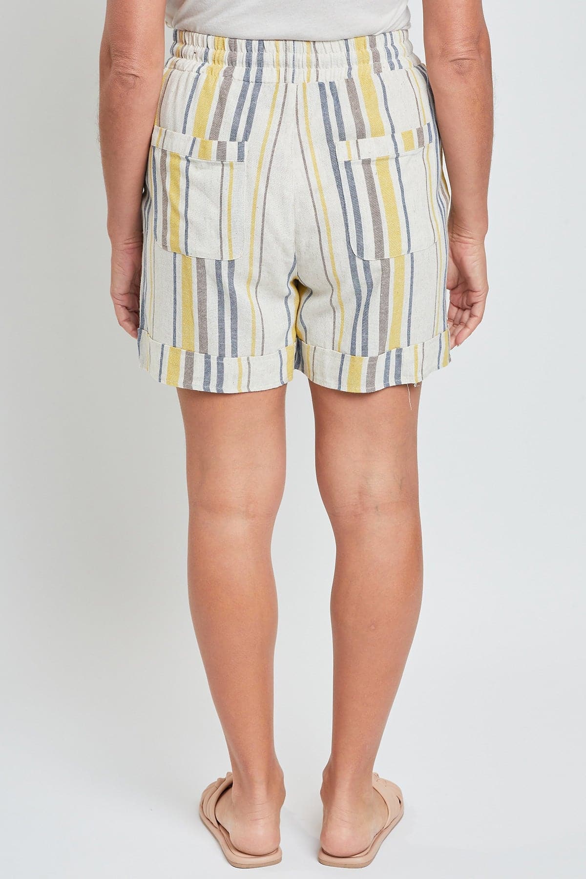 Women's High Rise Pull-On Cuffed Shorts