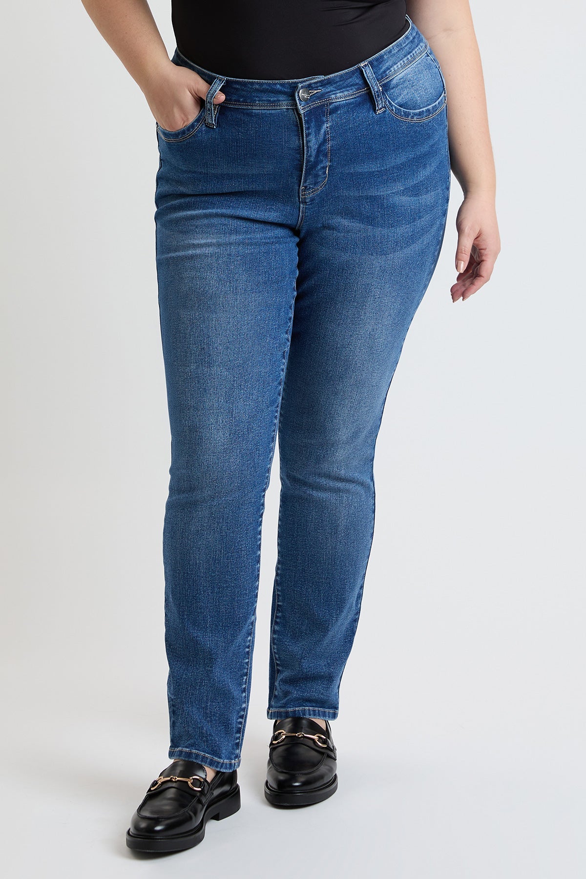 Women's Plus High Rise Curve Confidence WannaBettaButt Straight  Jeans