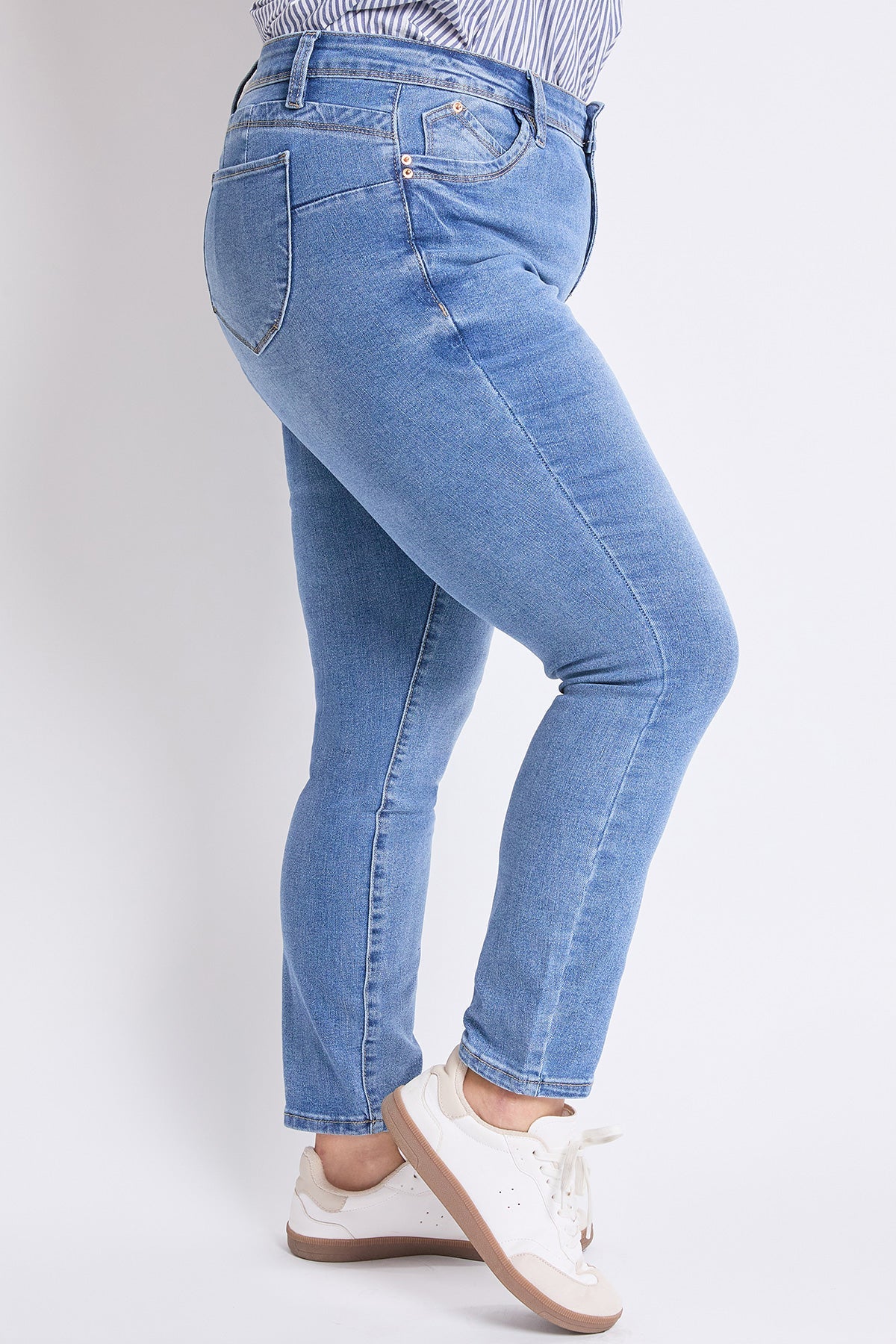 Women's Plus High Rise Curve Confidence WannaBettaButt Skinny Jeans