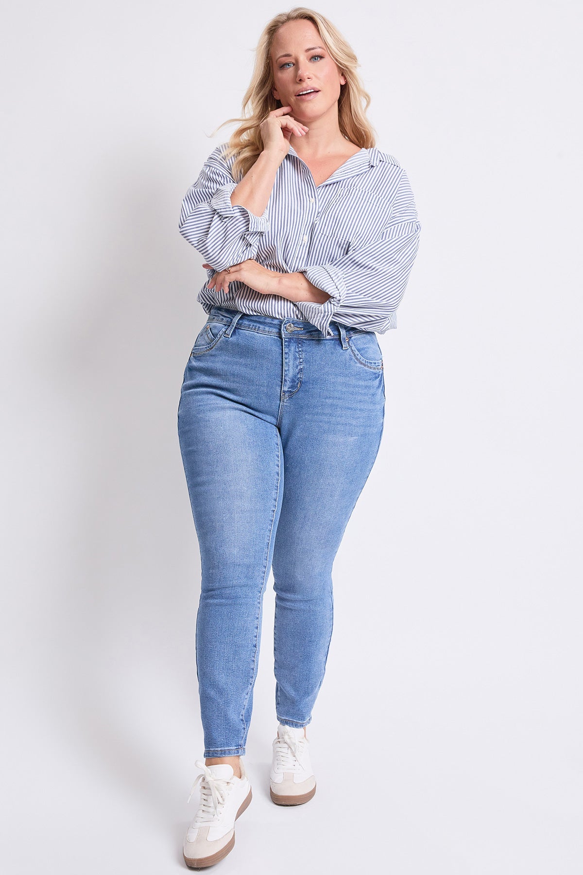 Women's Plus High Rise Curve Confidence WannaBettaButt Skinny Jeans