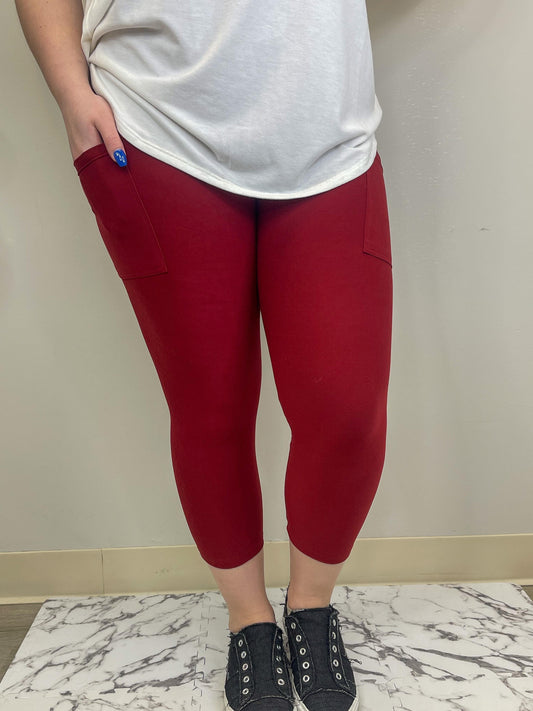 Red Wine Capri Leggings w/ Pockets