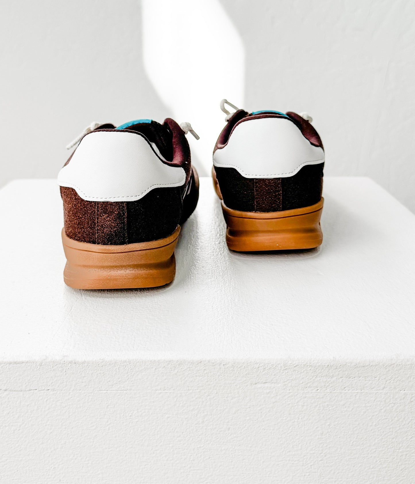 Brita Sneaker in Brown