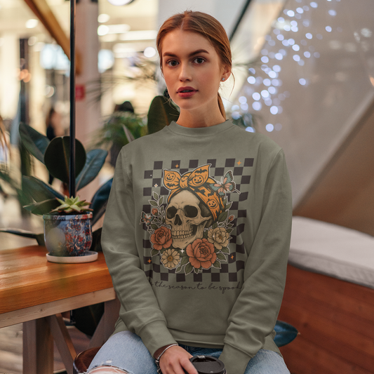 'Tis the Season to Be Spooky Graphic Sweatshirt