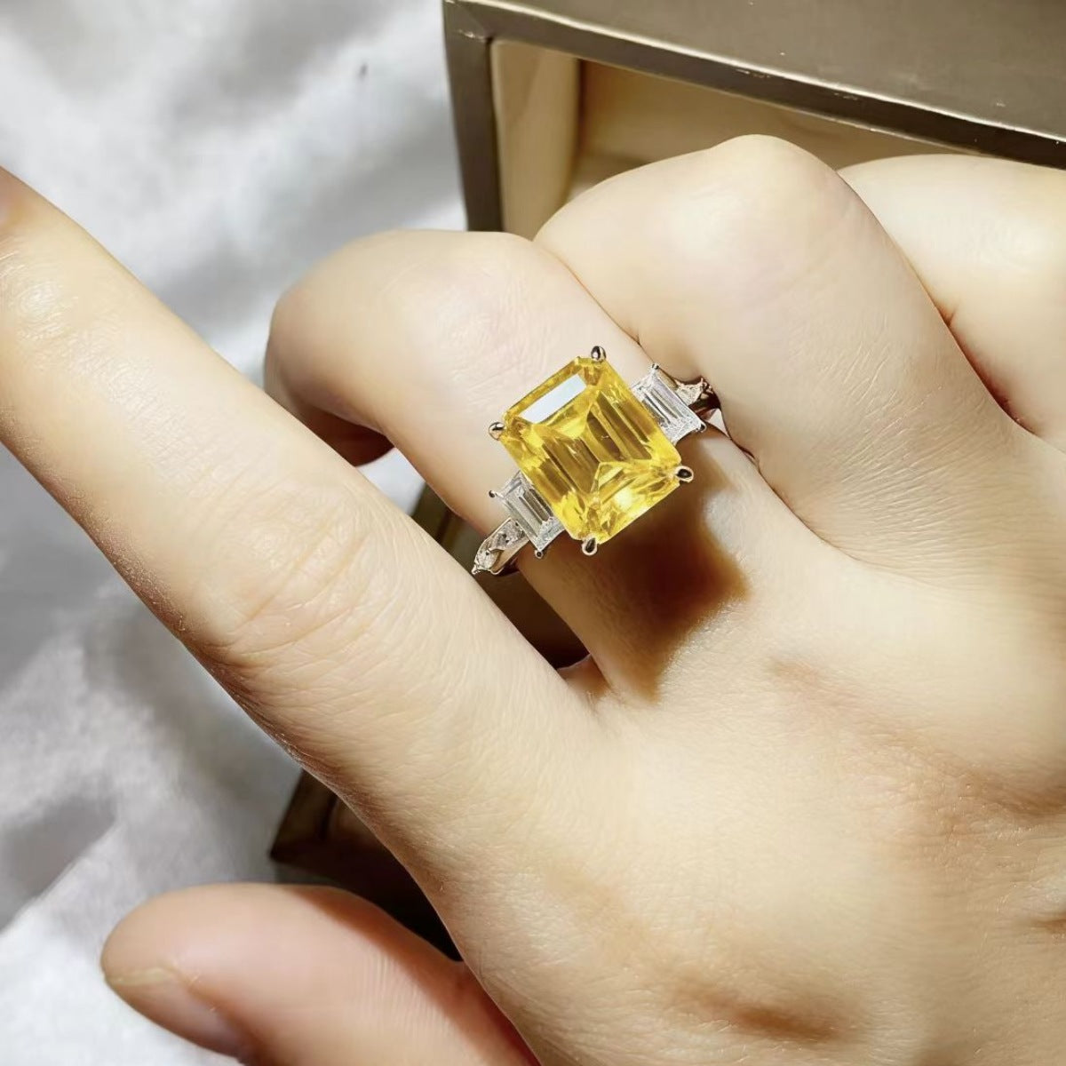 ecb6c0e4-dc6e-4ceb-9fd7-5165c9e3c413-Max