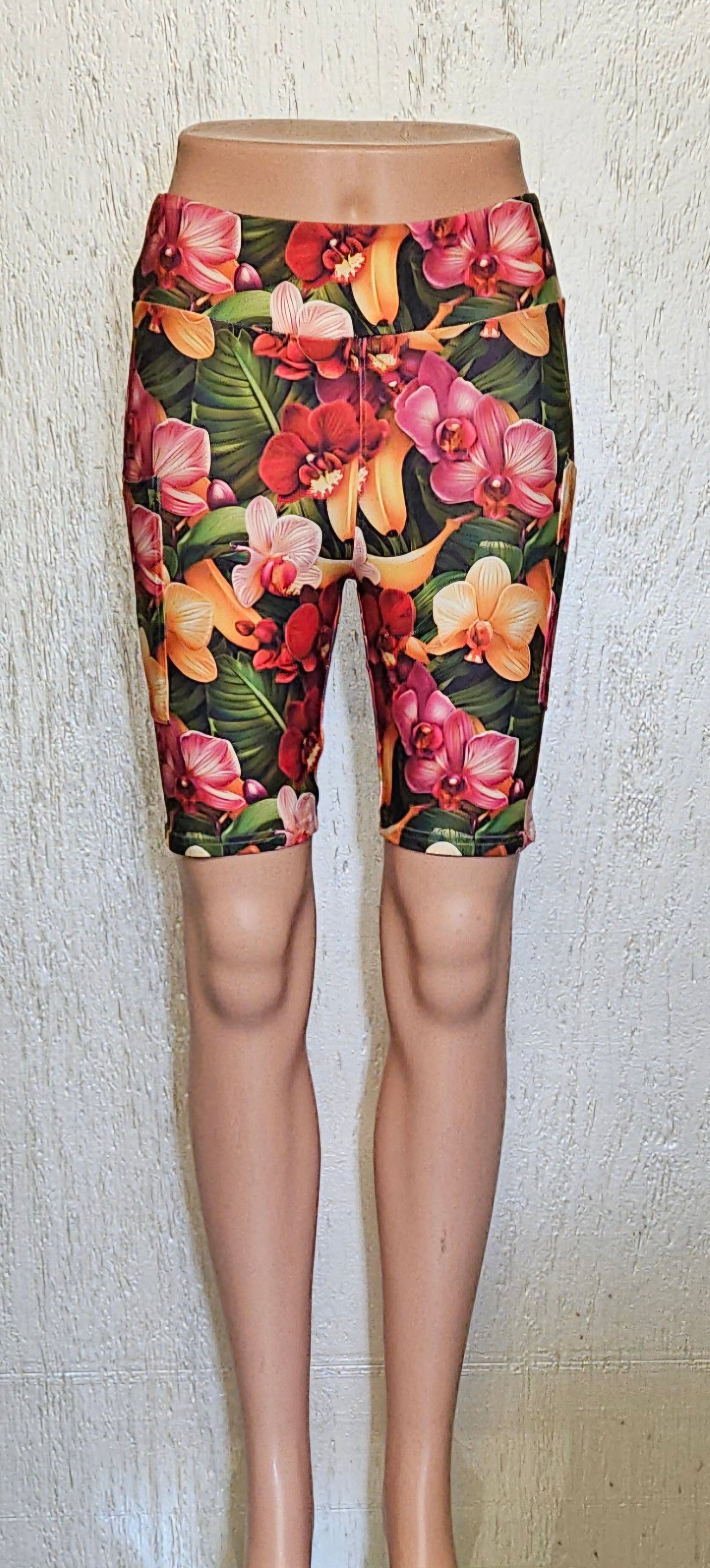 Banana Flowers bike shorts and capris with pockets