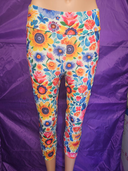 Fiesta Floral White capris and skorts with pockets