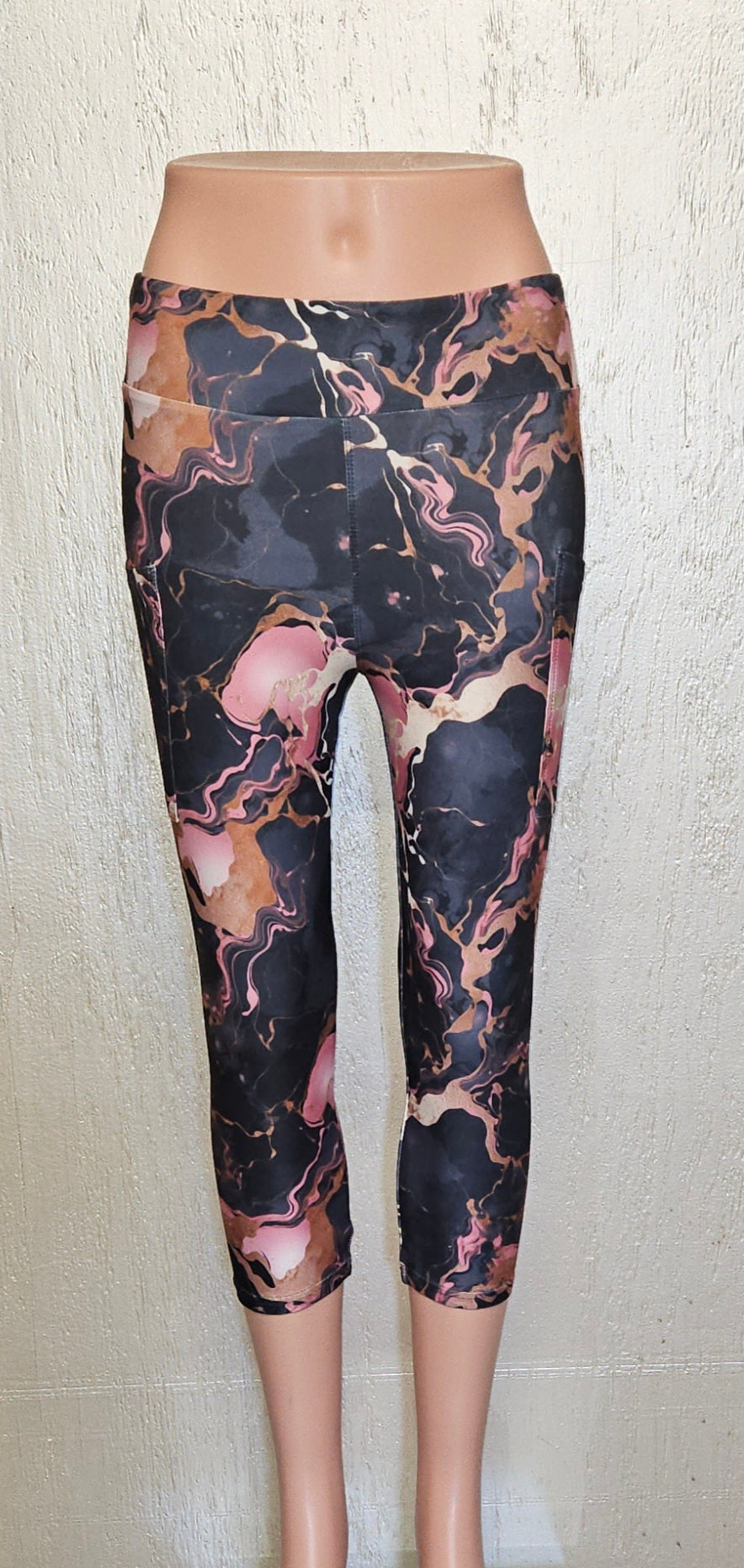 Gold and Pink Swirls capris with pockets