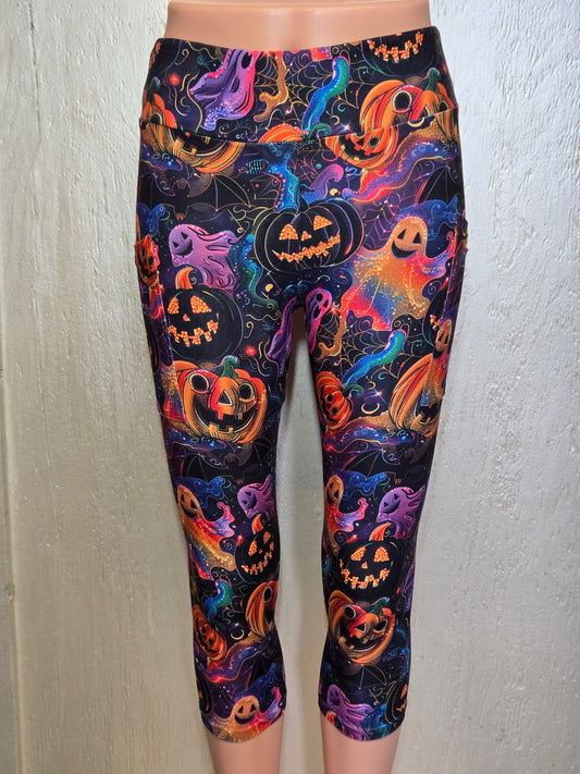 Glitter Halloween capris with pockets