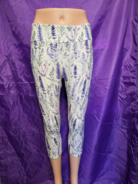 Lavender capris with pockets
