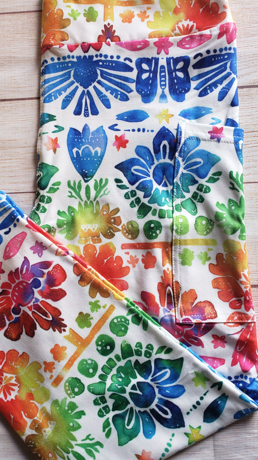 Fiesta floral capris with pockets