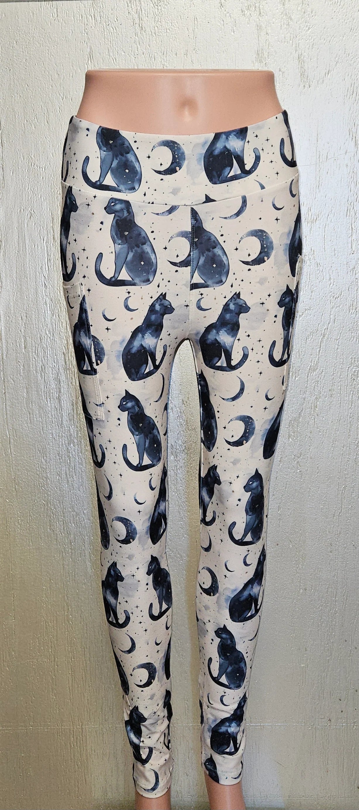 Black Moon Cats leggings with pockets