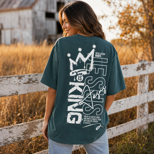 Jesus Is King Graphic Tee