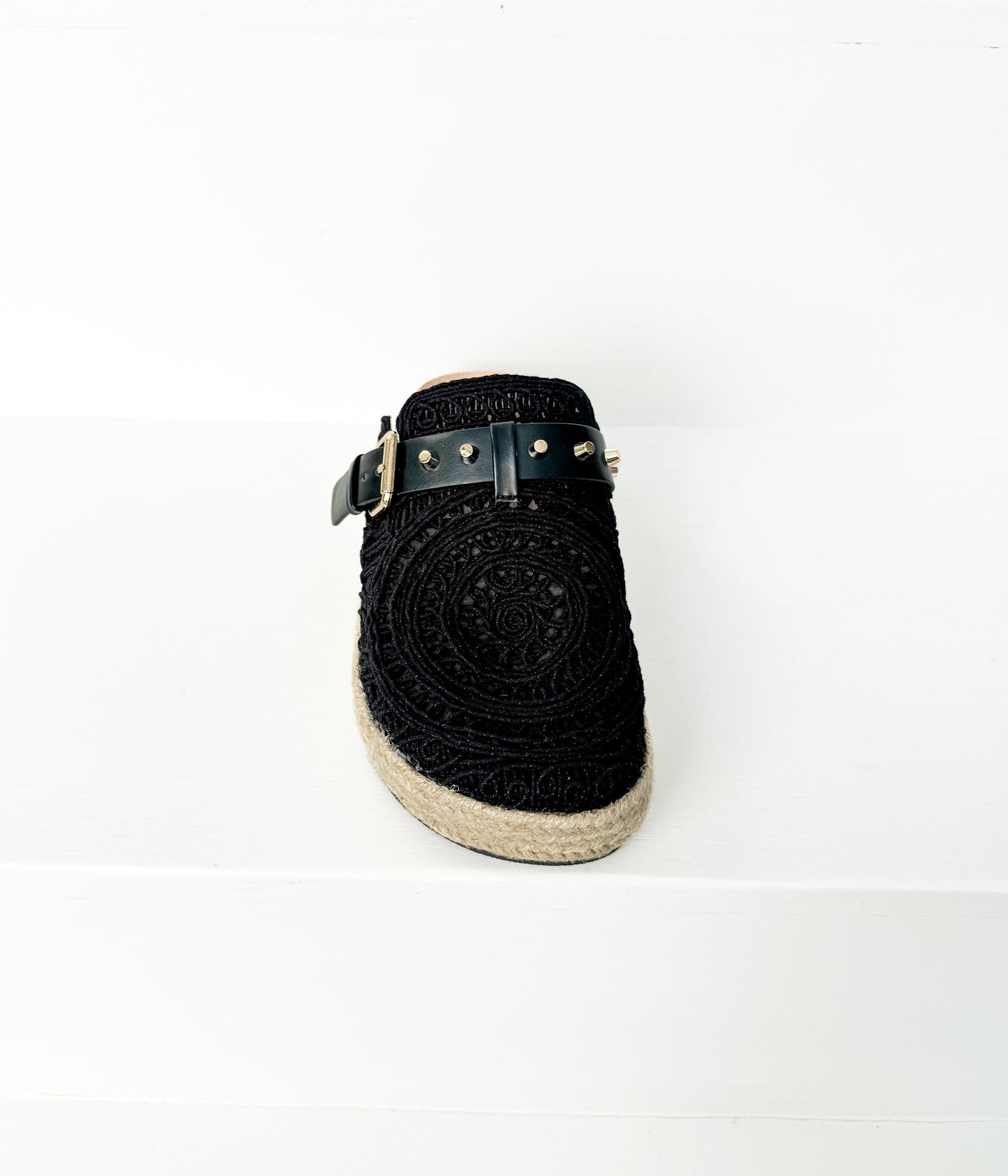 Treads Clogs in Black