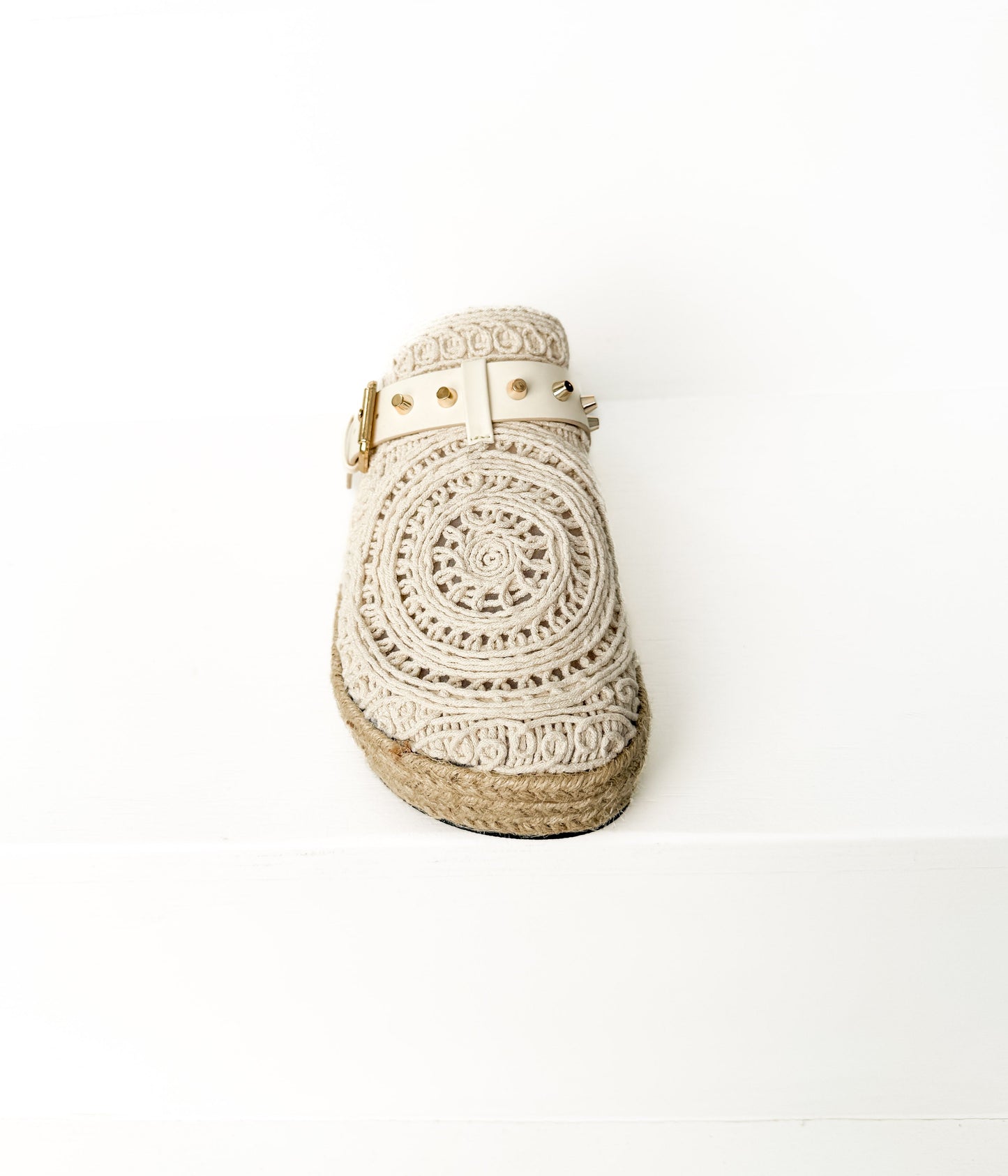 Treads Clogs in White