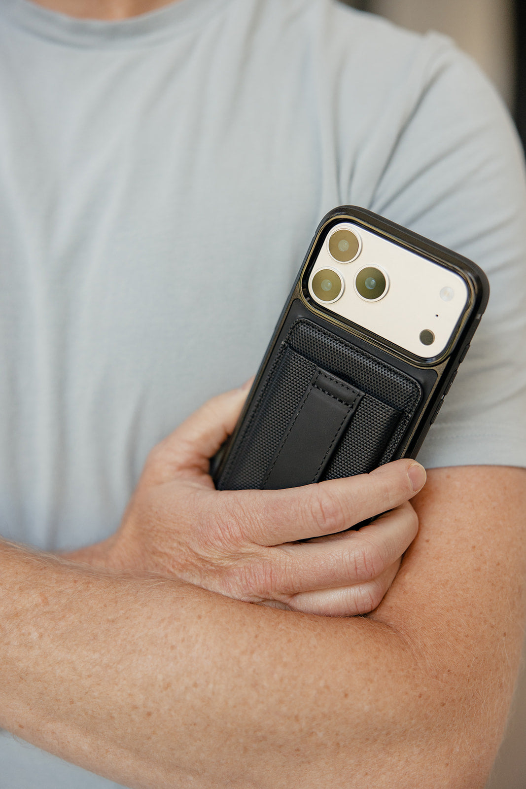 Black Elite Magnetic Wallet